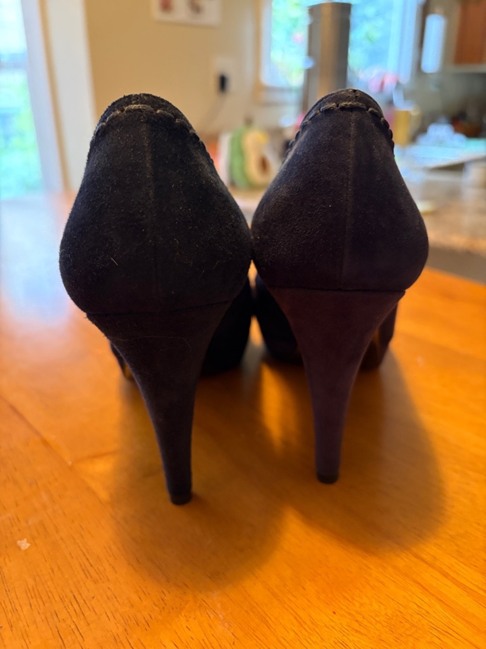 Prada Black Suede Pointed Pumps with Stitched Trim - Picture 3 of 7